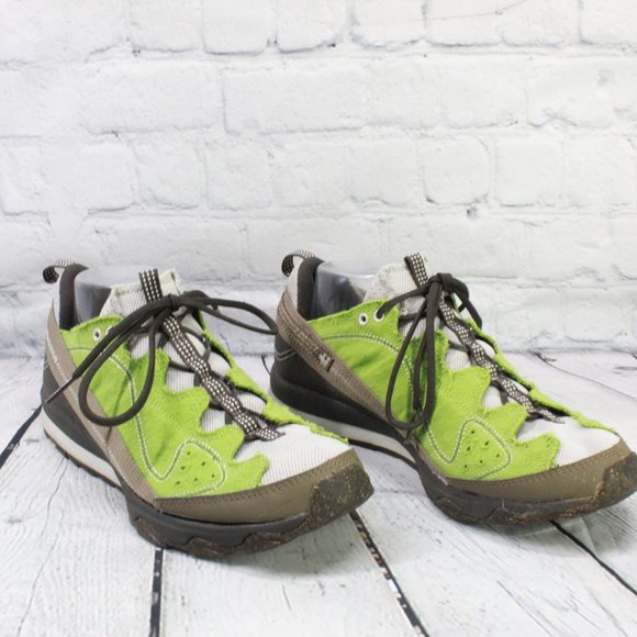 New Balance Green 070 Eco Friendly Athletic Trail Sneakers Size 8.5 - Picture 3 of 9